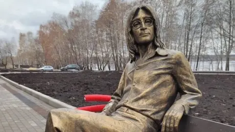 John Lennon Bench Sculpture, Voronezh in Voronezh, Russia