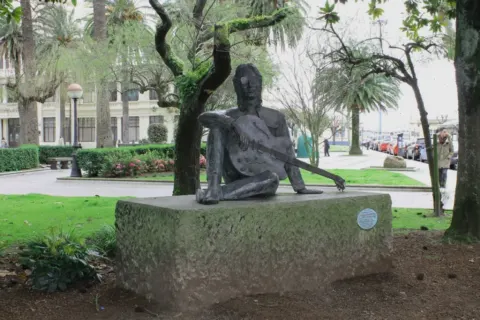 John Lennon Statue, Jardines de Méndez Núñez in A Coruña, Spain