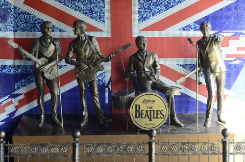 Figures of the four Beatles outside the Liverpool café in Donetsk, photographed in August 2011