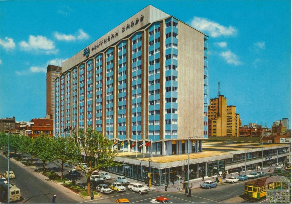 Postcard view of the Southern Cross Hotel, Melbourne, around 1962, the hotel where the Beatles stayed in June 1964