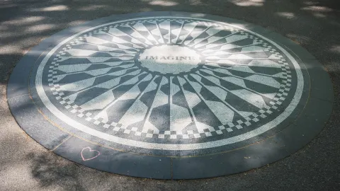 The black-and-white Imagine mosaic in Strawberry Fields, Central Park, New York City